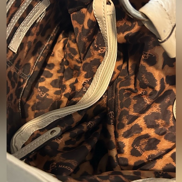 B Makowsky Gray Genuine Leather Studded Hobo Shoulder Bag Tote Purse - Picture 8 of 12